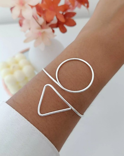 BRACELETE ORGÂNICO FIO AJUST.