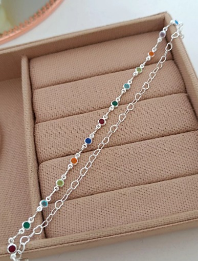 PULSEIRA DUPLA CORAÇÃO PEDRINHAS