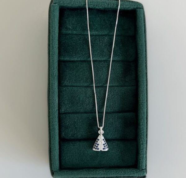 Colar de Prata 925 Nossa Senhora de Aparecida Cravejado com Zircônias Azuis - Imagem 2