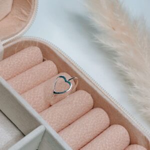 ANEL CORAÇÃO VAZADO/2