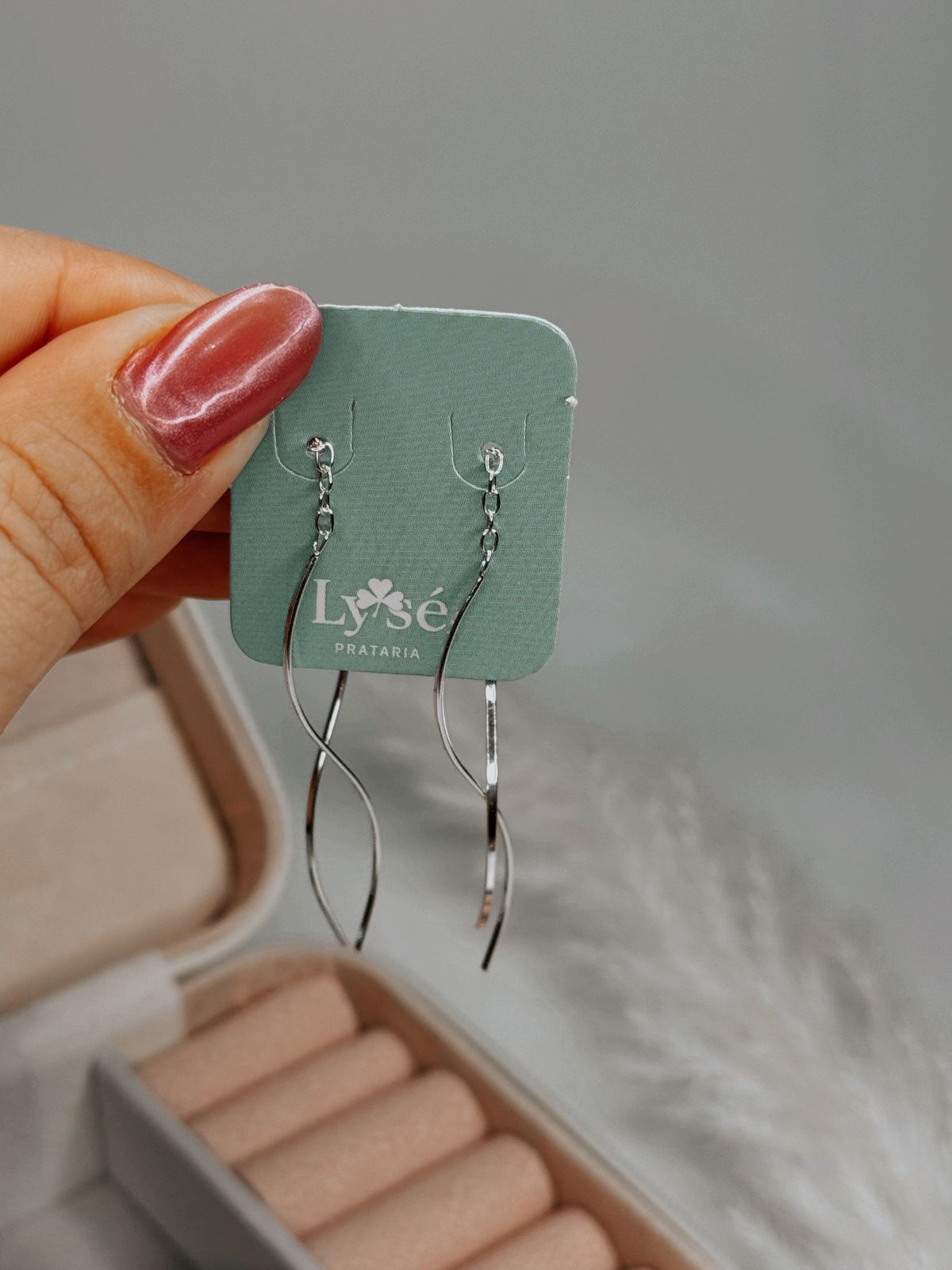 BRINCO CORRENTE FIOS