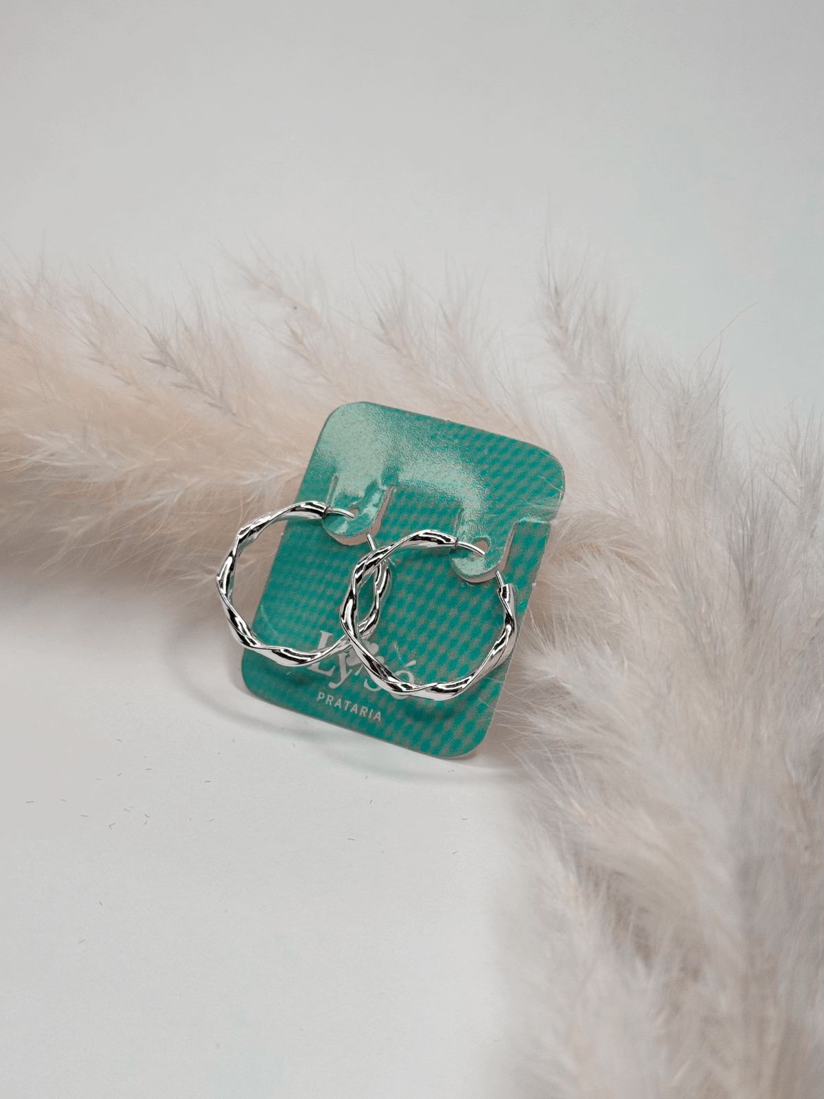 BRINCO ARGOLA D ENCAIXE TORCIDO