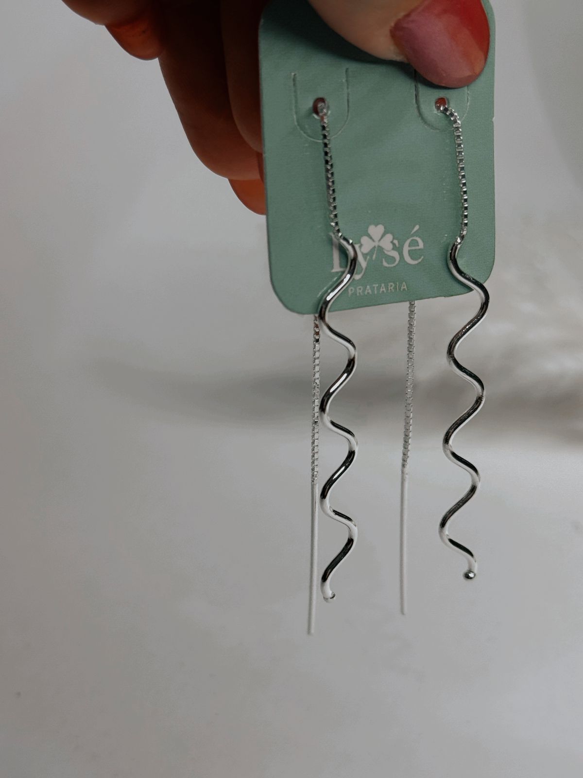 BRINCO CORRENTE FIO ONDULADO