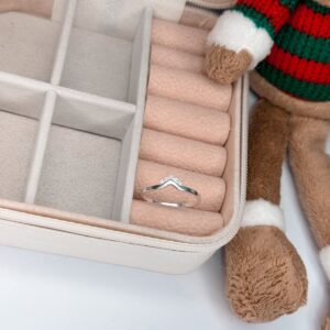 ANEL TIARA CRAVEJADO DE PRATA